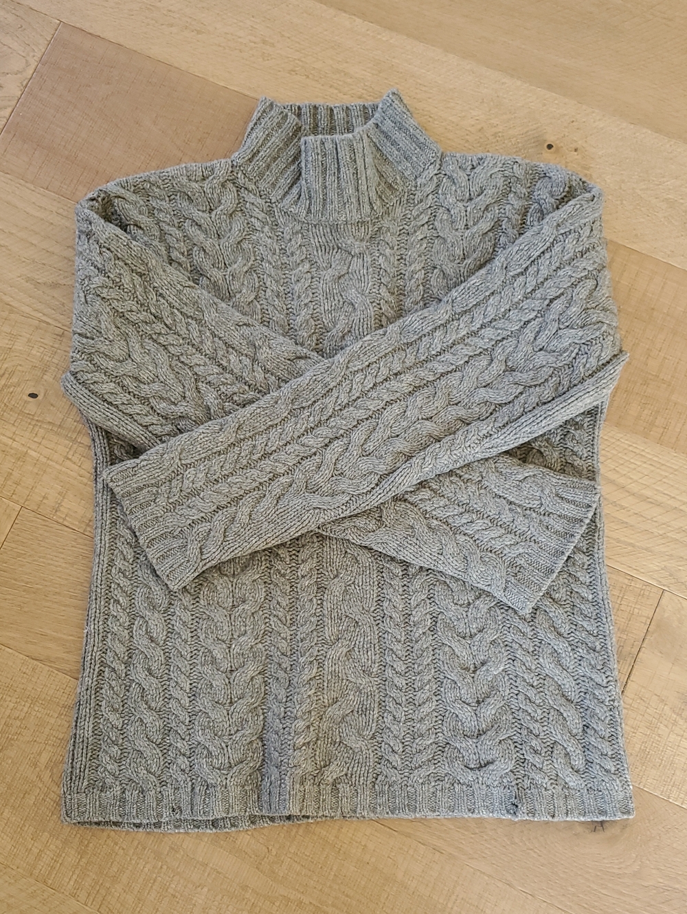 Cable Knit Wool Sweater Turtleneck